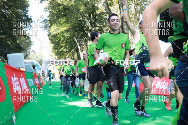 Buy your photos of the eventMeia Maratona Do 2017 on Fotop