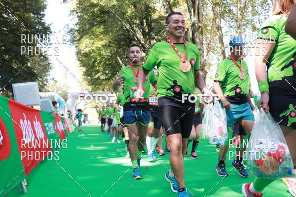Buy your photos of the eventMeia Maratona Do 2017 on Fotop