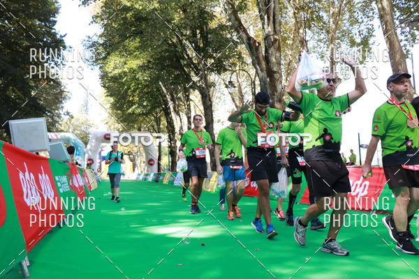 Buy your photos of the eventMeia Maratona Do 2017 on Fotop