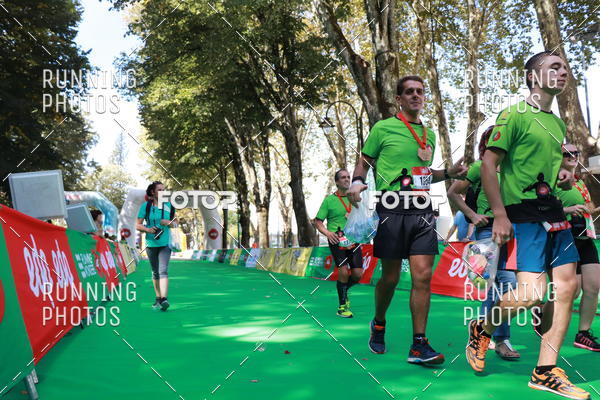 Buy your photos of the eventMeia Maratona Do 2017 on Fotop