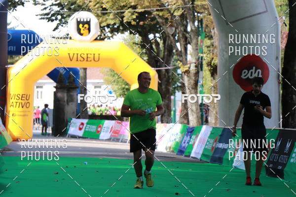 Buy your photos of the eventMeia Maratona Do 2017 on Fotop