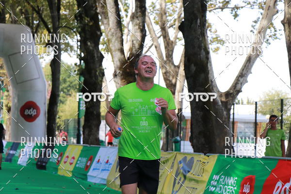 Buy your photos of the eventMeia Maratona Do 2017 on Fotop
