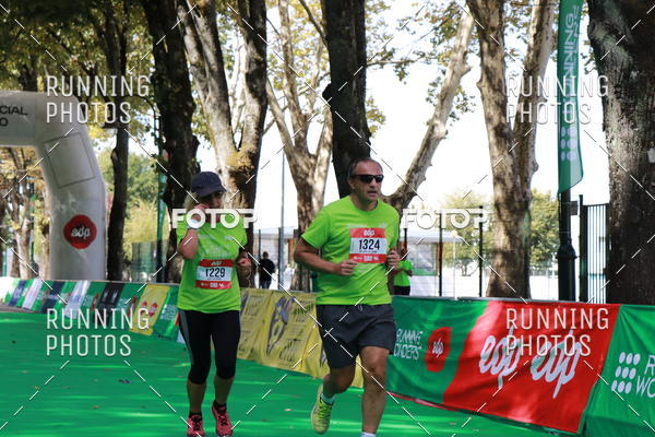 Buy your photos of the eventMeia Maratona Do 2017 on Fotop