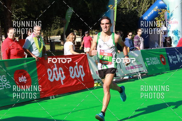 Buy your photos of the eventMeia Maratona Coimbra 2017 on Fotop