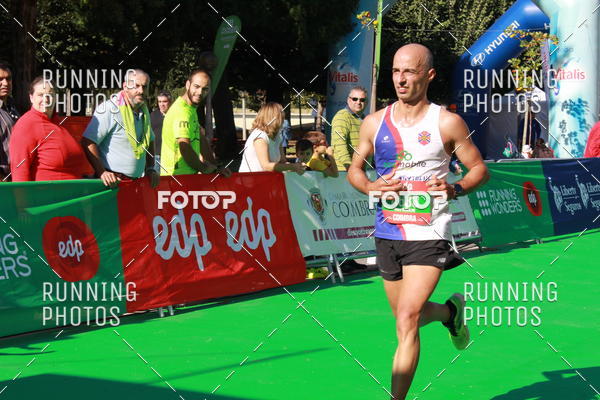 Compre suas fotos do eventoMeia Maratona Coimbra 2017 no Fotop