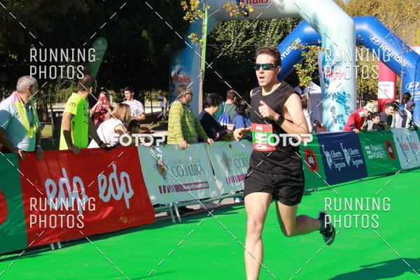 Compre suas fotos do eventoMeia Maratona Coimbra 2017 no Fotop