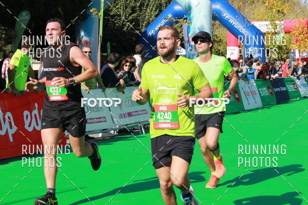 Buy your photos of the eventMeia Maratona Coimbra 2017 on Fotop