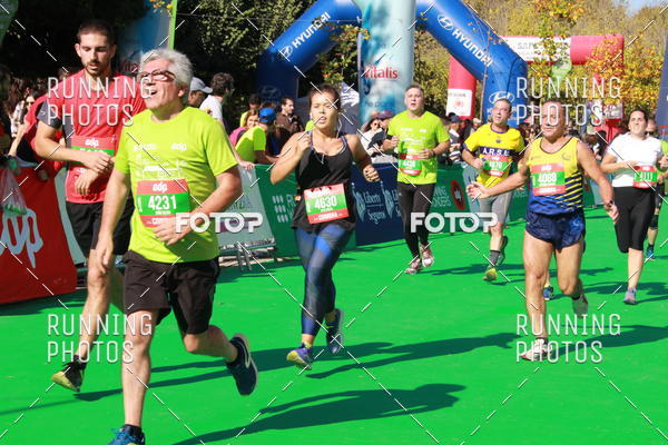 Buy your photos of the eventMeia Maratona Coimbra 2017 on Fotop