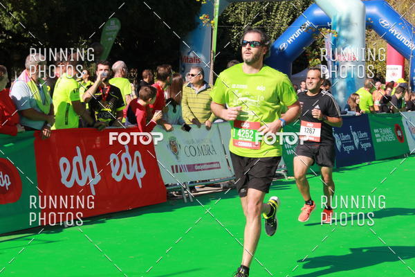 Buy your photos of the eventMeia Maratona Coimbra 2017 on Fotop