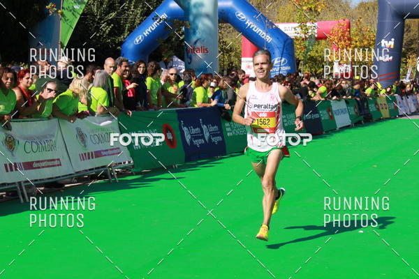 Buy your photos of the eventMeia Maratona Coimbra 2017 on Fotop