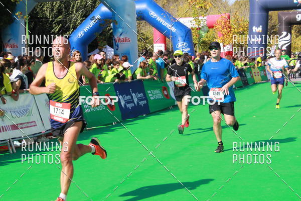 Buy your photos of the eventMeia Maratona Coimbra 2017 on Fotop