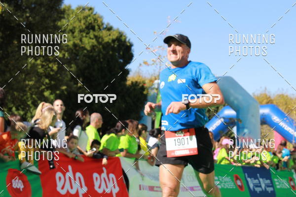 Buy your photos of the eventMeia Maratona Coimbra 2017 on Fotop