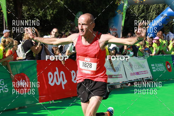 Buy your photos of the eventMeia Maratona Coimbra 2017 on Fotop