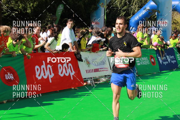 Buy your photos of the eventMeia Maratona Coimbra 2017 on Fotop