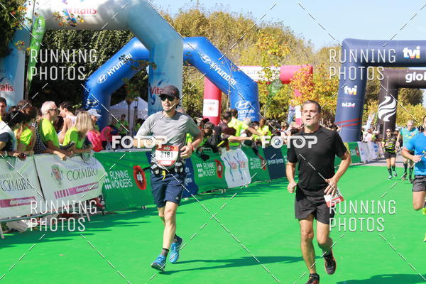 Buy your photos of the eventMeia Maratona Coimbra 2017 on Fotop