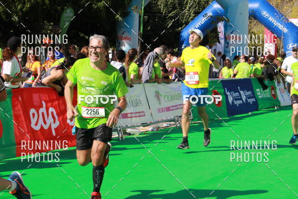 Buy your photos of the eventMeia Maratona Coimbra 2017 on Fotop