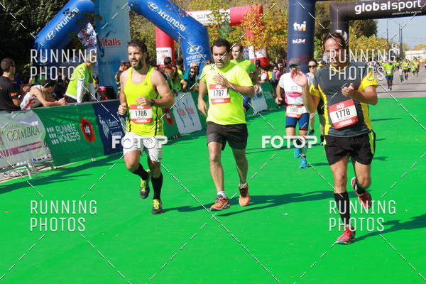 Buy your photos of the eventMeia Maratona Coimbra 2017 on Fotop