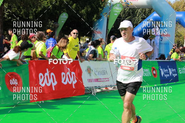 Buy your photos of the eventMeia Maratona Coimbra 2017 on Fotop