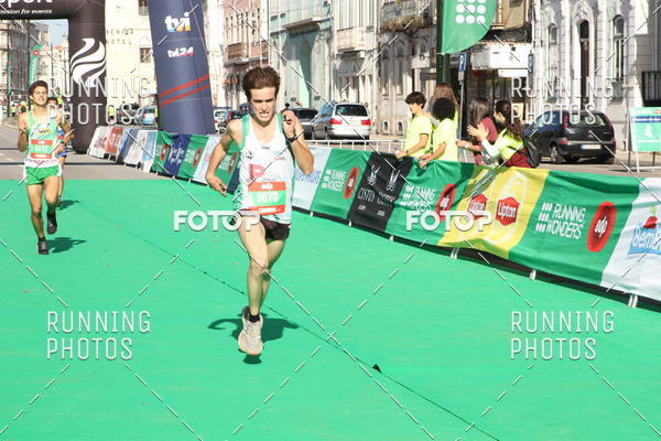 Buy your photos of the eventMeia Maratona Coimbra 2017 on Fotop