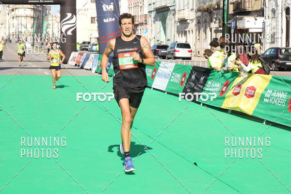 Buy your photos of the eventMeia Maratona Coimbra 2017 on Fotop