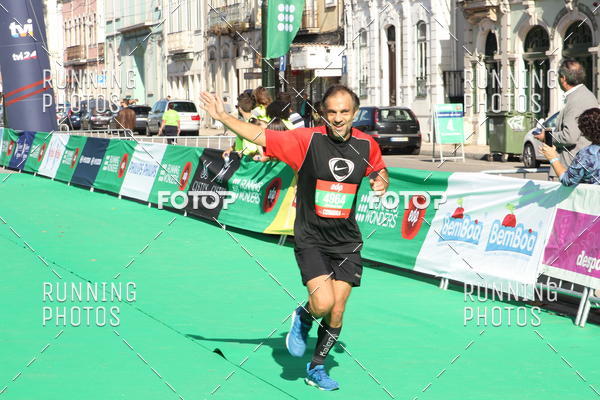 Buy your photos of the eventMeia Maratona Coimbra 2017 on Fotop