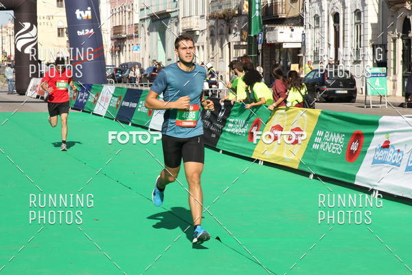 Buy your photos of the eventMeia Maratona Coimbra 2017 on Fotop