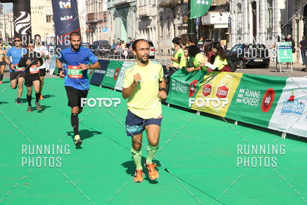 Buy your photos of the eventMeia Maratona Coimbra 2017 on Fotop