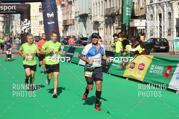 Buy your photos of the eventMeia Maratona Coimbra 2017 on Fotop