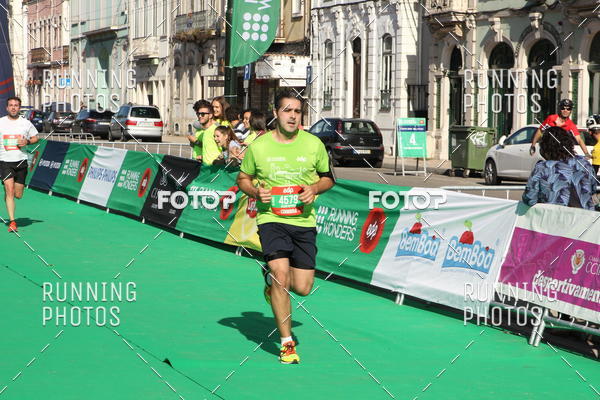 Buy your photos of the eventMeia Maratona Coimbra 2017 on Fotop