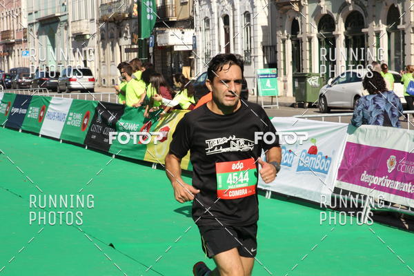 Buy your photos of the eventMeia Maratona Coimbra 2017 on Fotop