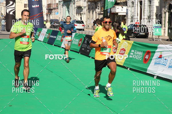 Buy your photos of the eventMeia Maratona Coimbra 2017 on Fotop