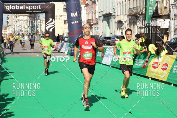 Buy your photos of the eventMeia Maratona Coimbra 2017 on Fotop
