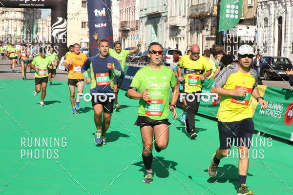 Buy your photos of the eventMeia Maratona Coimbra 2017 on Fotop