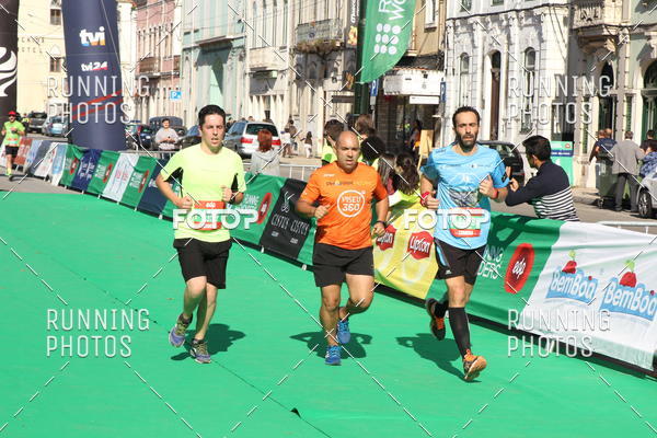 Buy your photos of the eventMeia Maratona Coimbra 2017 on Fotop