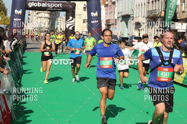 Buy your photos of the eventMeia Maratona Coimbra 2017 on Fotop