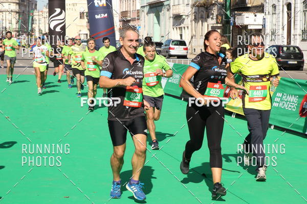 Buy your photos of the eventMeia Maratona Coimbra 2017 on Fotop