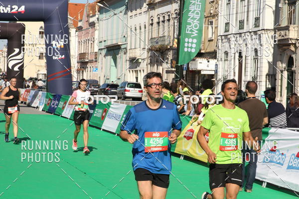 Buy your photos of the eventMeia Maratona Coimbra 2017 on Fotop