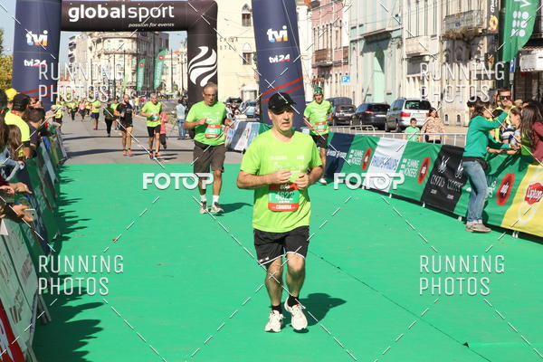 Buy your photos of the eventMeia Maratona Coimbra 2017 on Fotop