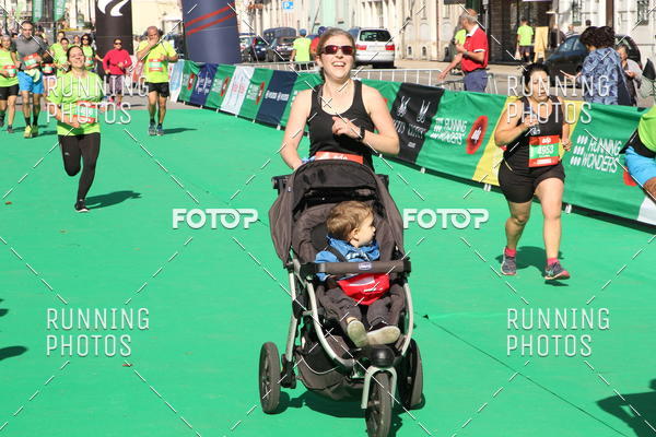 Buy your photos of the eventMeia Maratona Coimbra 2017 on Fotop