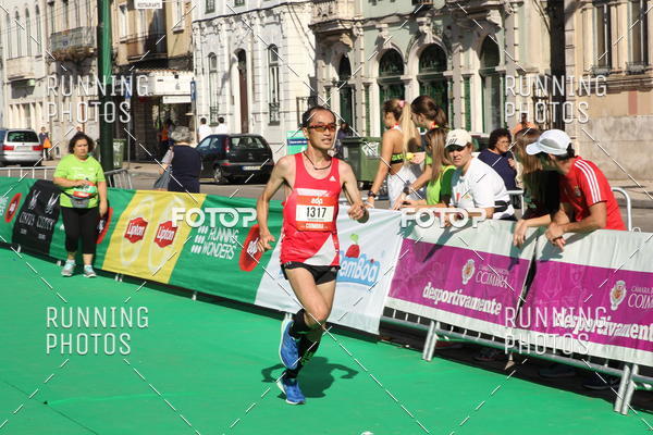 Buy your photos of the eventMeia Maratona Coimbra 2017 on Fotop