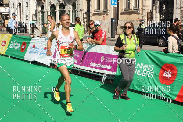 Buy your photos of the eventMeia Maratona Coimbra 2017 on Fotop