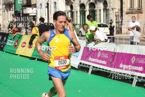Buy your photos of the eventMeia Maratona Coimbra 2017 on Fotop