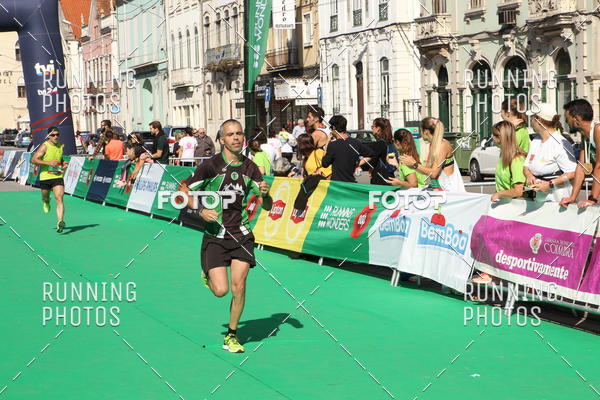 Buy your photos of the eventMeia Maratona Coimbra 2017 on Fotop