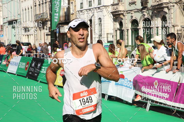 Buy your photos of the eventMeia Maratona Coimbra 2017 on Fotop