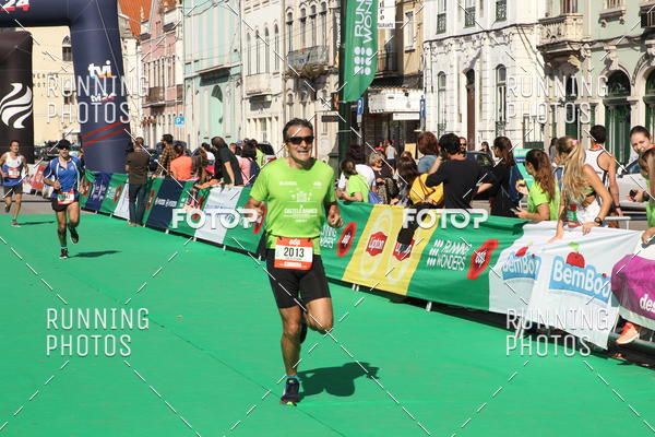 Buy your photos of the eventMeia Maratona Coimbra 2017 on Fotop