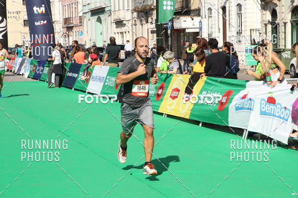 Buy your photos of the eventMeia Maratona Coimbra 2017 on Fotop