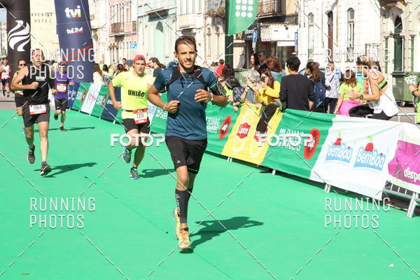Buy your photos of the eventMeia Maratona Coimbra 2017 on Fotop
