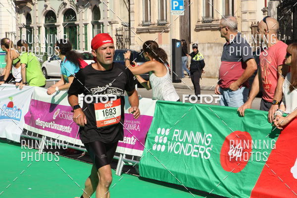 Buy your photos of the eventMeia Maratona Coimbra 2017 on Fotop