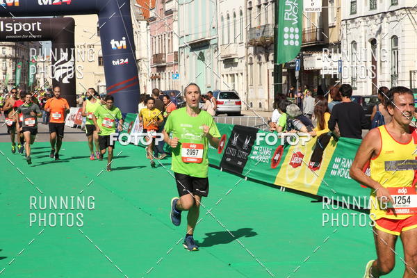 Buy your photos of the eventMeia Maratona Coimbra 2017 on Fotop