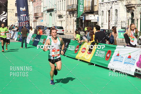 Buy your photos of the eventMeia Maratona Coimbra 2017 on Fotop